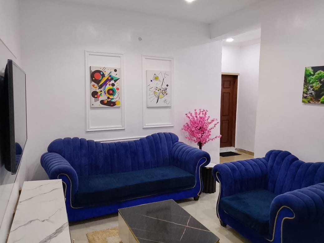 Prime 3 – 1-bed NAS Luxe living room